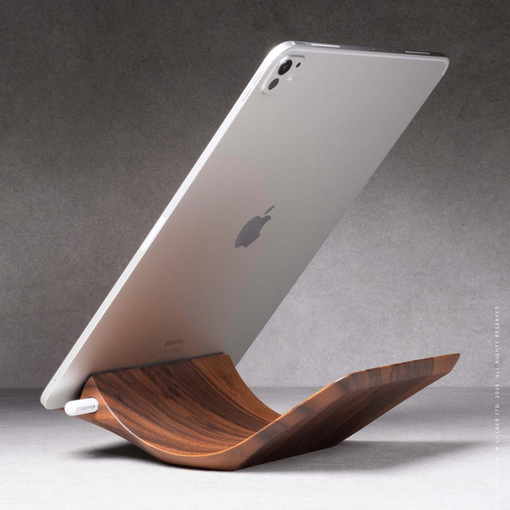01-iPad-Stand-Walnut-Yohann-P1-square-side-portrait-2 mob-view