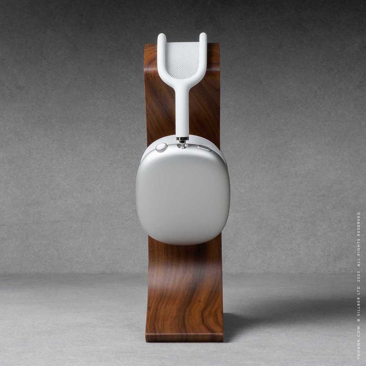 03-Headphone-Stand-yohann-