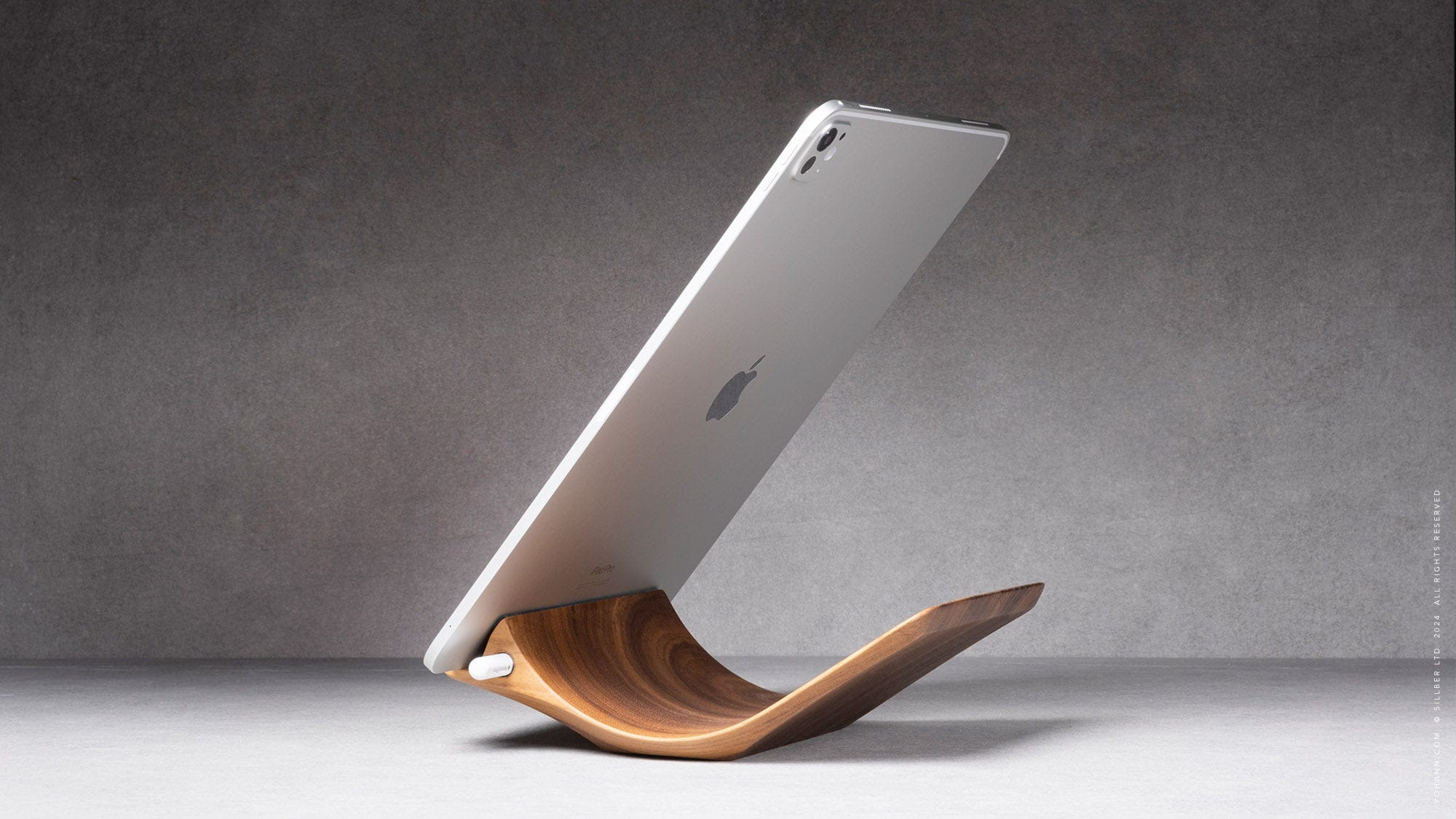iPad Stand with Apple Pencil Holder Wood – YOHANN