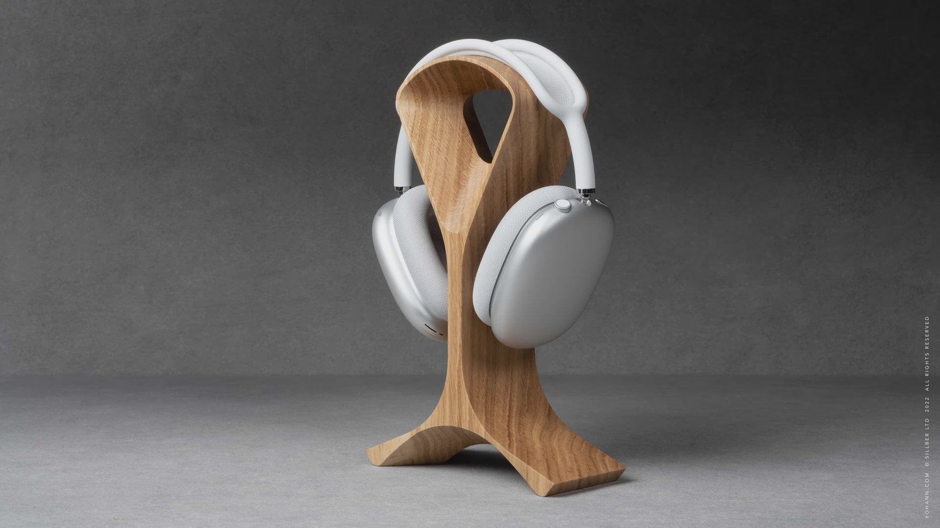 Yohann Headphone Stand- Oak Wood